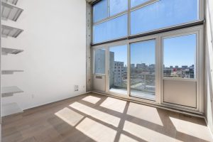 855 Folsom 915 Living Room 1