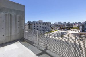 855 Folsom 915 Balcony 1