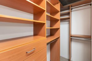 855 Folsom 915 Closet