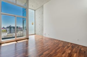 855 Folsom 711 001
