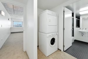 855 Folsom 711 030