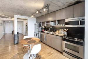 855 Folsom 711 Kitch 1