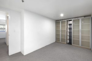 855 Folsom 518 Closet 1