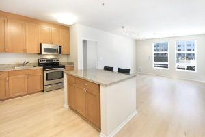 821 Folsom 303 Kitch 1