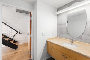 77 Dow 1309 2 Bath 2