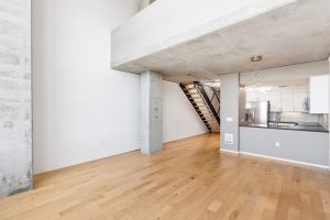 77 Dow 1309 Living Room 1