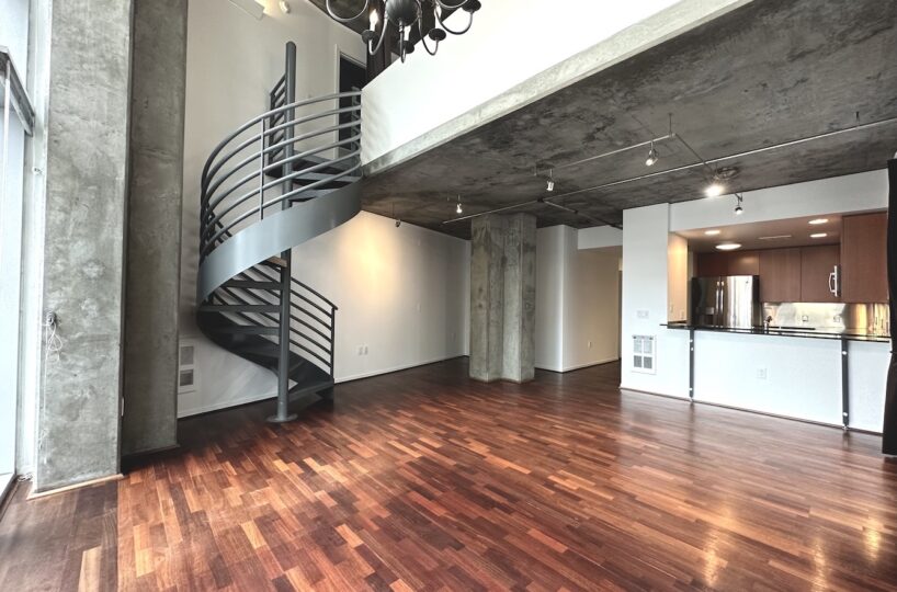 Hawthorne Place #100