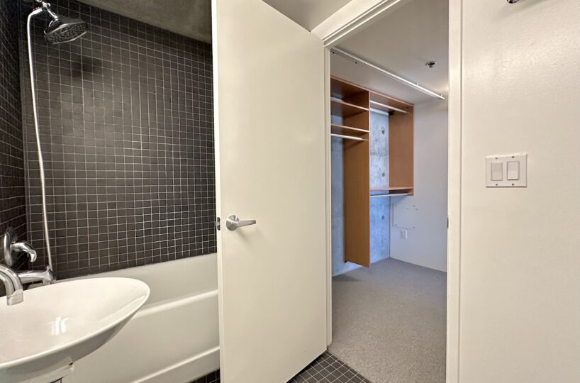 855 folsom 321 bath up