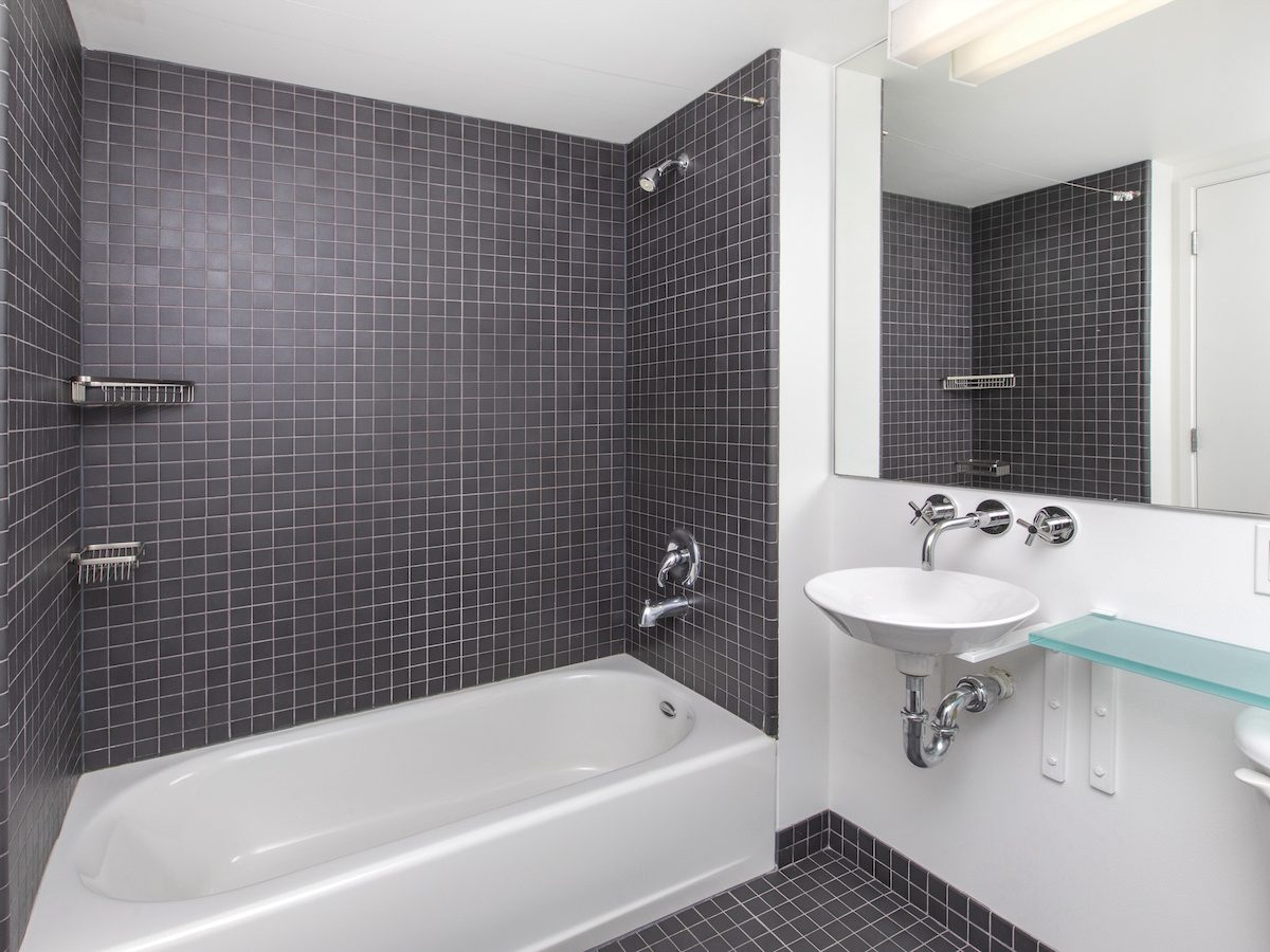 Yerba Buena Lofts Penthouse bathroom