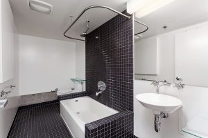 855 Folsom 727 1 bath