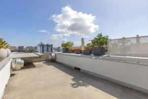 855 Folsom 521 Deck 2