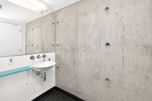 855 Folsom 910 2 Bath