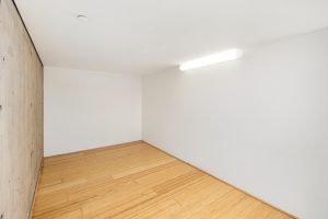 855 Folsom 910 Closet 1
