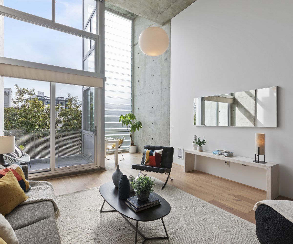 855 Folsom 311 Living Room 6