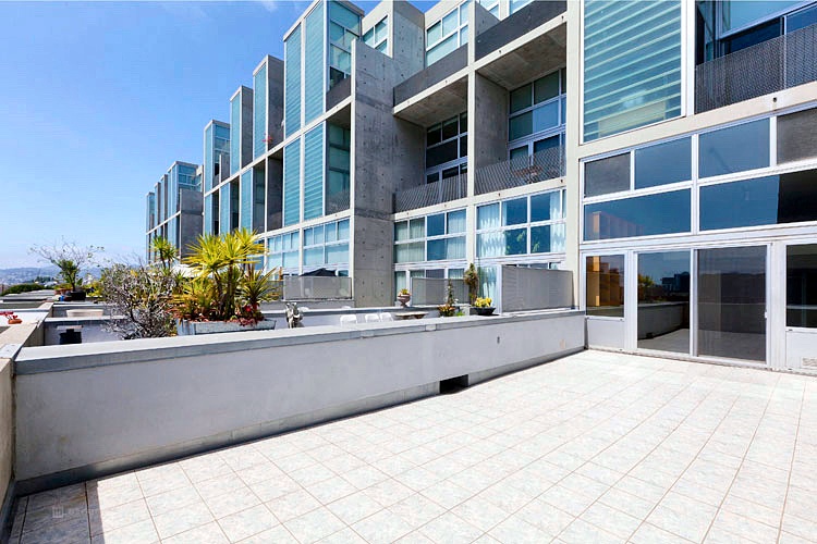 Yerba Buena Lofts #531 Terrace – outdoor deck