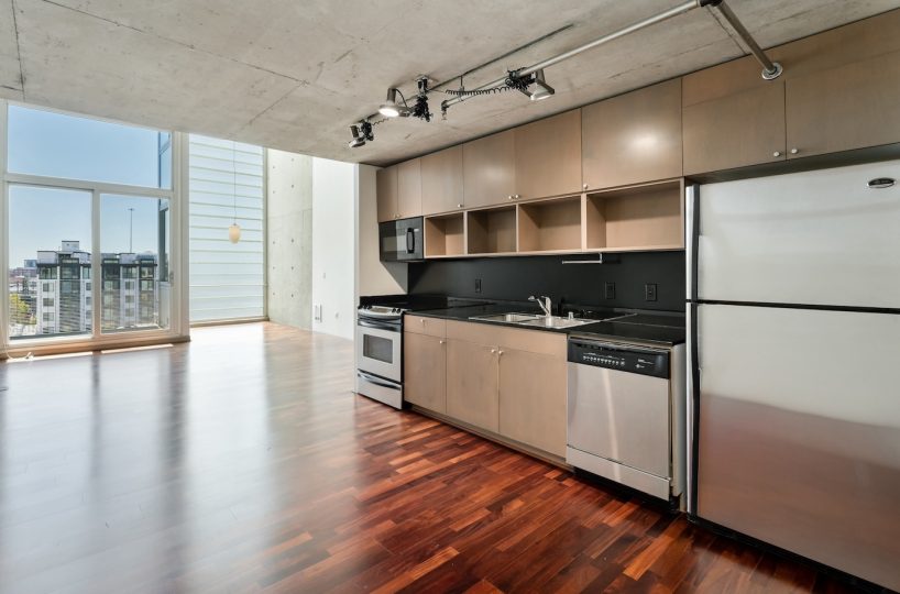 Yerba Buena Lofts #711 – photo 4