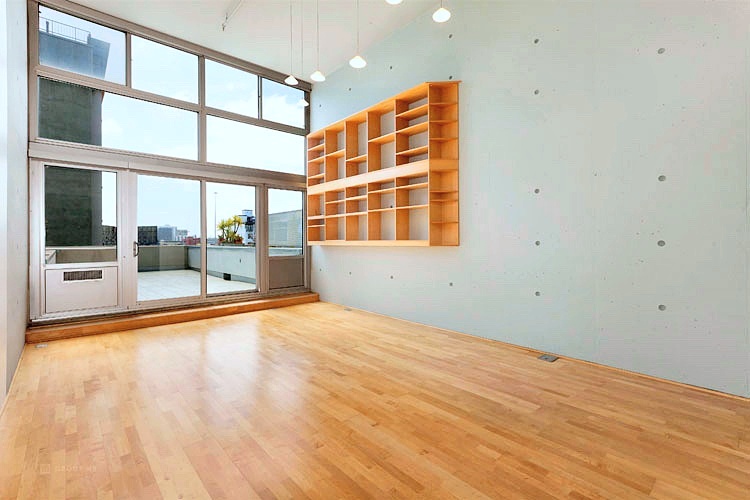 Yerba Buena Lofts #531 Terrace – living room