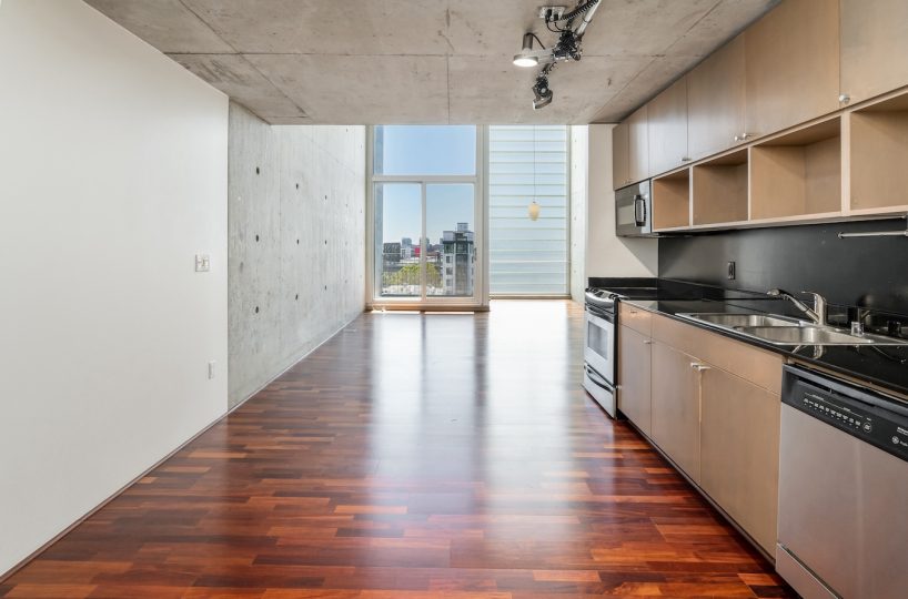 Yerba Buena Lofts #711 – photo 5