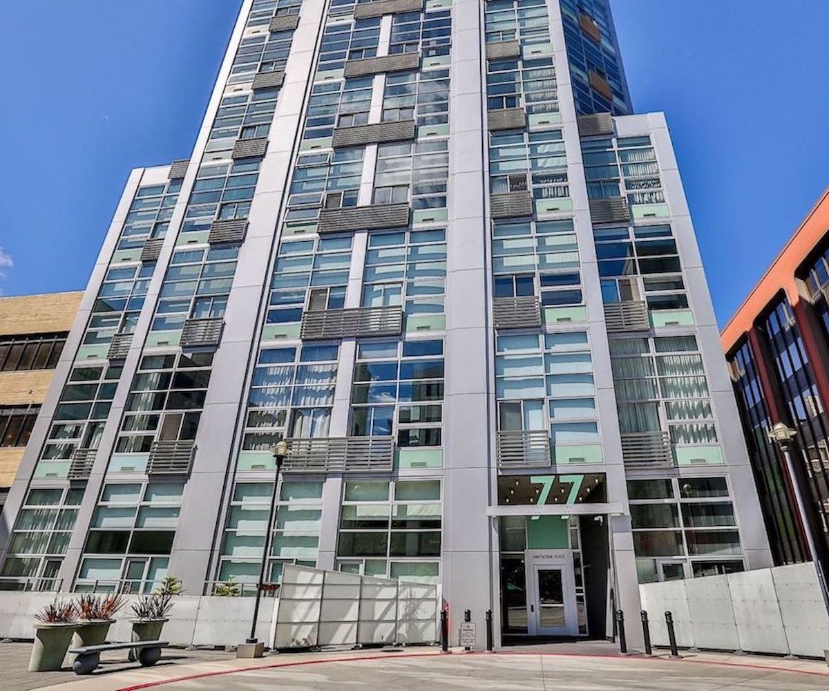 Hawthorne Place building exterior