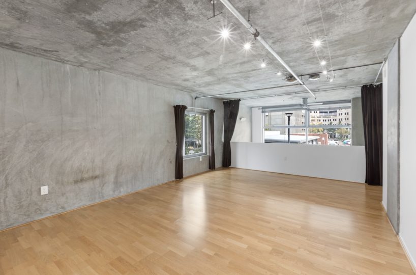 Hawthorne Place #100 bedroom